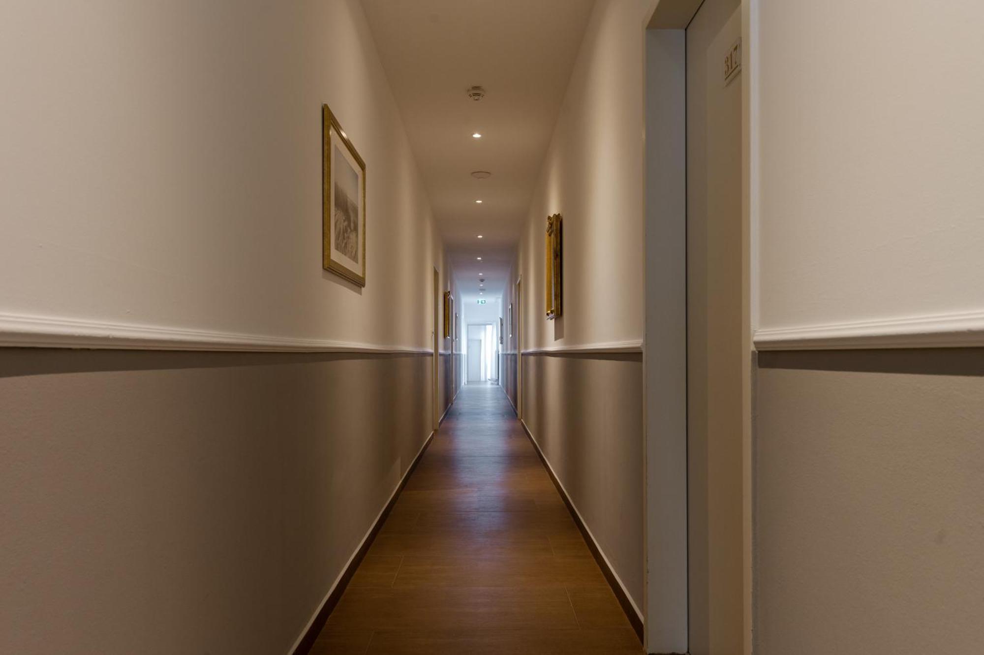 Niebueller Hof Hotel Luaran gambar
